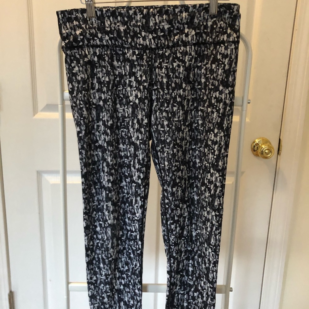 💕4 for $20 💕 Fabletics Leggings!